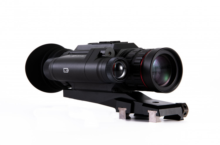 Цифровой прицел ночного видения Sytong HT-60 3/8x 940nm - фото 1